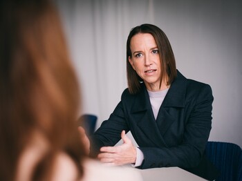 Anna Parr im Gespräch.