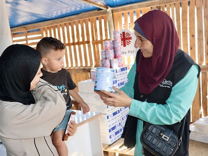 Hilfe für Mütter und Kinder im Rahmen der Caritas-Nothilfe in Gaza