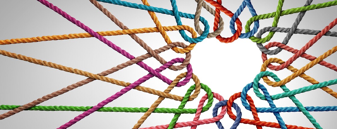 Unity,And,Love,Partnership,As,Ropes,Shaped,As,A,Heart