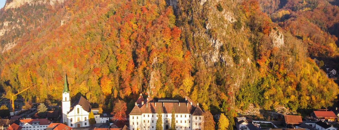 The,Hohenems,Palace,In,Stunning,Autumn