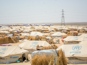 Zeltlager im Sudan, errichtet von UNHCR