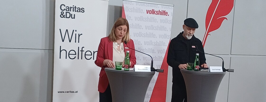 Nora Tödtling-Musenbichler, Präsidentin der Caritas Österreich, und Erich Fenninger, Direktor Volkshilfe Österreich, auf der Pressekonferenz